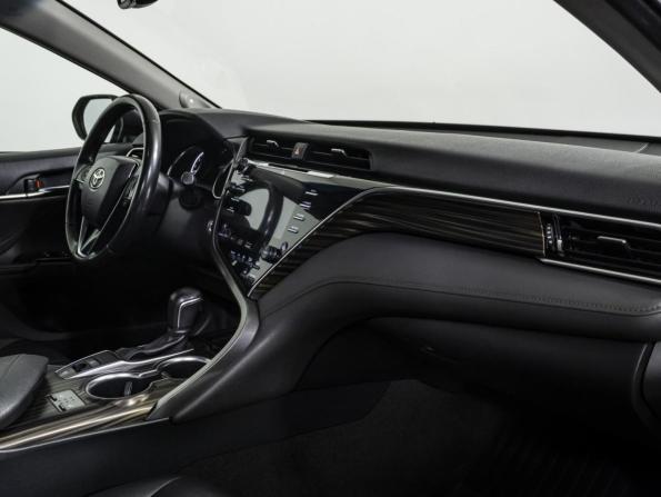 Toyota Camry VIII (XV70) с пробегом 2018 года, цена 2 881 485 рублей, 118560 км, седан, Автокод Объявления