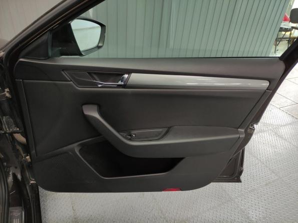 Skoda Superb III с пробегом 2016 года, цена 1 692 000 рублей, 138789 км, лифтбек, Автокод Объявления