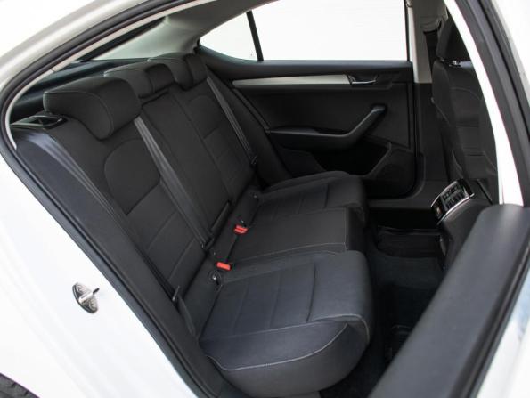 Skoda Superb III с пробегом 2018 года, цена 1 998 000 рублей, 72744 км, лифтбек, Автокод Объявления