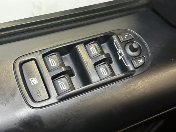 Land Rover Freelander II с пробегом 2008 года, цена 1 240 000 рублей, 153839 км, внедорожник, Автокод Объявления