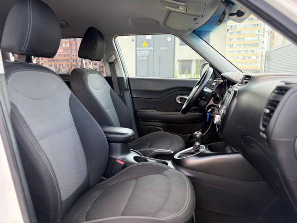 Kia Soul II Рестайлинг с пробегом 2019 года, цена 1 555 000 рублей, 120000 км, хэтчбек, Автокод Объявления