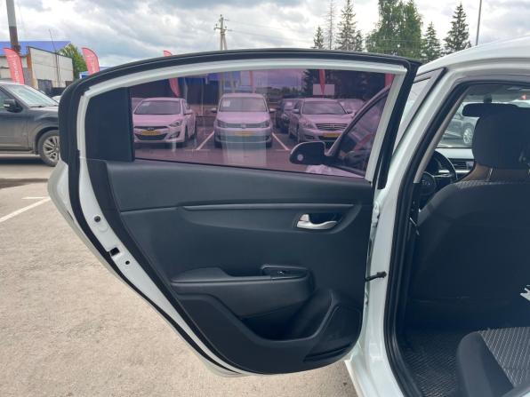 Kia Rio IV с пробегом 2018 года, цена 1 130 000 рублей, 162277 км, седан, Автокод Объявления