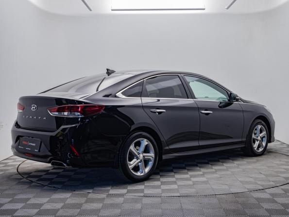 Hyundai Sonata VII (LF) Рестайлинг с пробегом 2017 года, цена 1 760 000 рублей, 101633 км, седан, Автокод Объявления