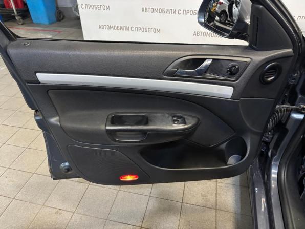 Skoda Octavia II (A5) Рестайлинг с пробегом 2009 года, цена 599 000 рублей, 222098 км, лифтбек, Автокод Объявления