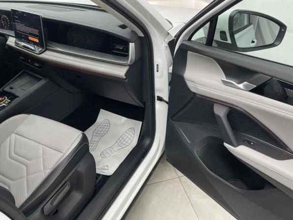 Новый Volkswagen Tayron II (China Market) 2026 года, цена 4 099 000 рублей, внедорожник, Автокод Объявления