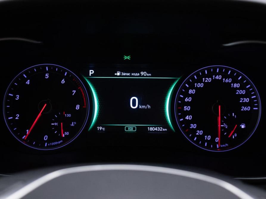 Genesis G70 I Москва  - изображение 12