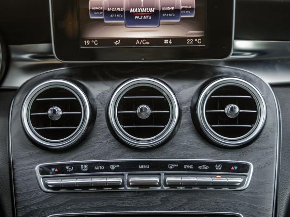 Mercedes-Benz C-Класс IV (W205) с пробегом 2015 года, цена 1 868 000 рублей, 216249 км, седан, Автокод Объявления