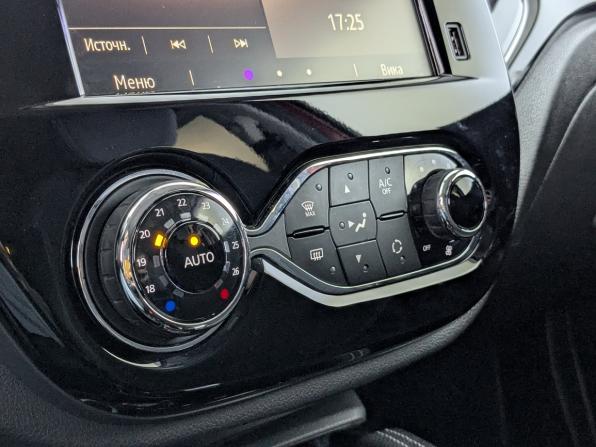 Renault Kaptur I Рестайлинг с пробегом 2021 года, цена 1 795 000 рублей, 43482 км, внедорожник, Автокод Объявления