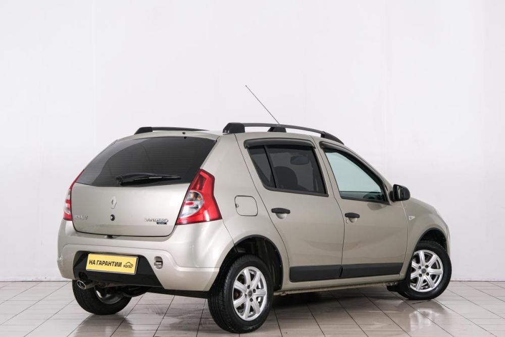 Renault Sandero I Красноярск  - изображение 7