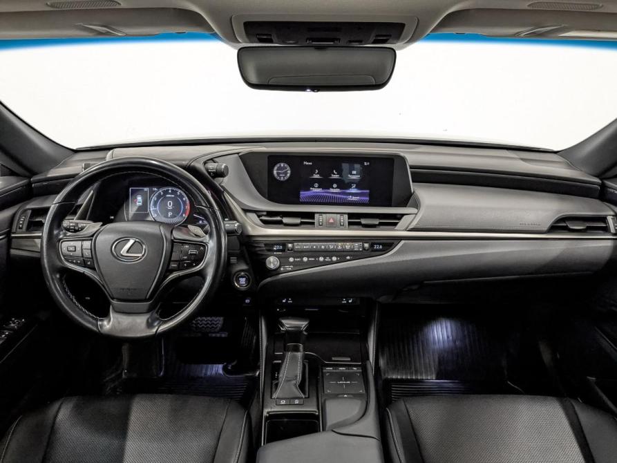 Lexus ES VII Москва  - изображение 14