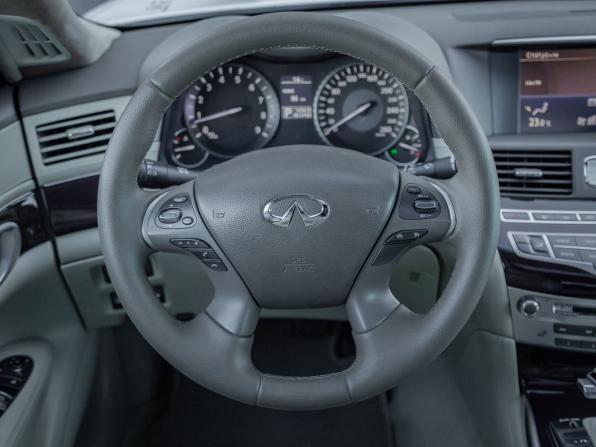 Infiniti M IV с пробегом 2012 года, цена 1 685 000 рублей, 145628 км, седан, Автокод Объявления