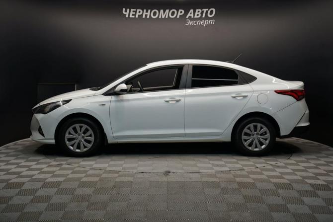 Hyundai Solaris II Рестайлинг с пробегом 2020 года, цена 1 599 000 рублей, 95000 км, седан, Автокод Объявления