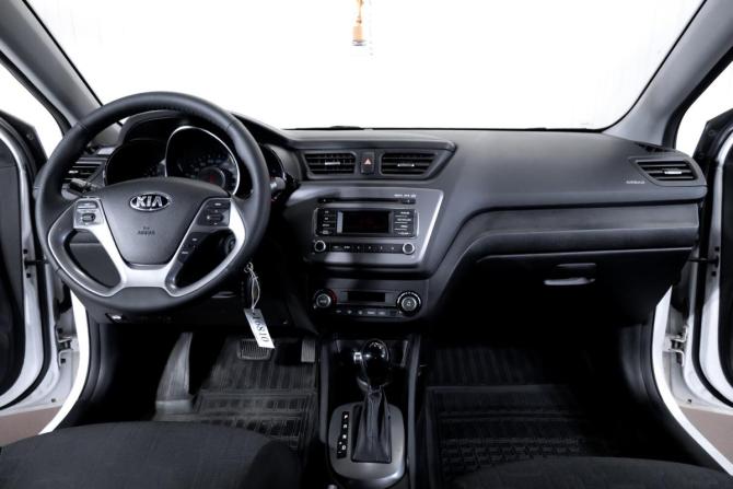 Kia Rio III Рестайлинг с пробегом 2015 года, цена 1 220 000 рублей, 129033 км, седан, Автокод Объявления