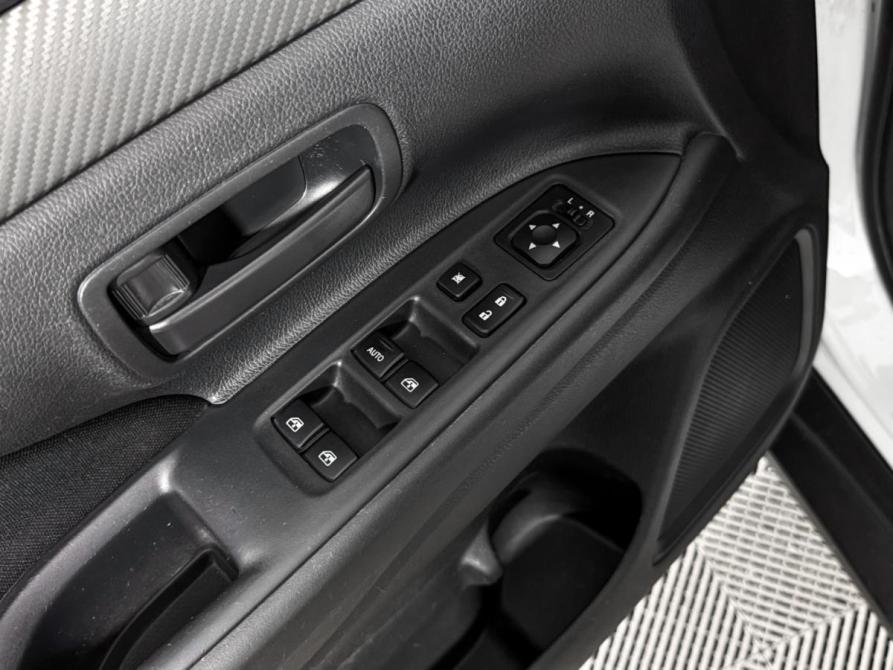 Mitsubishi Outlander III Рестайлинг 2 Санкт-Петербург  - изображение 10