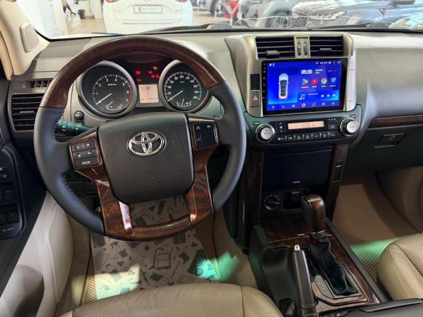 Toyota Land Cruiser Prado 150 Series с пробегом 2010 года, цена 2 900 000 рублей, 148800 км, внедорожник, Автокод Объявления