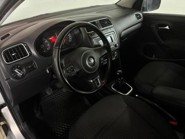 Volkswagen Polo V с пробегом 2013 года, цена 800 000 рублей, 188150 км, седан, Автокод Объявления