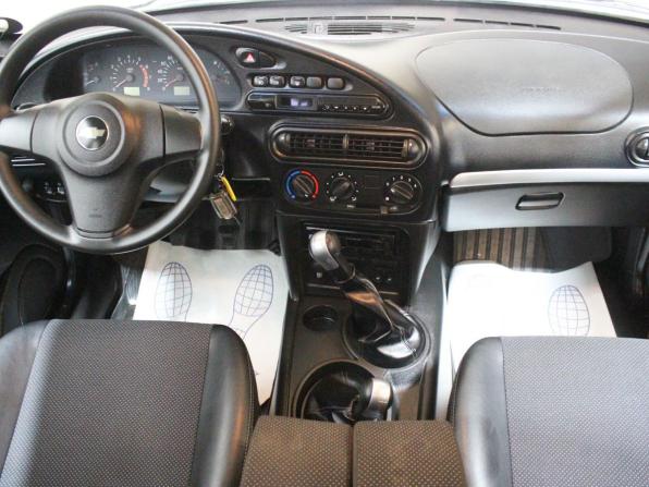 Chevrolet Niva I Рестайлинг с пробегом 2015 года, цена 715 000 рублей, 30620 км, внедорожник, Автокод Объявления