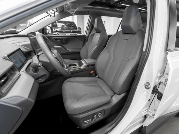 Toyota RAV4 VI (XA60) с пробегом 2026 года, цена 4 150 000 рублей, 6 км, внедорожник, Автокод Объявления