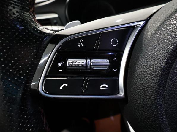 Kia Optima IV Рестайлинг с пробегом 2018 года, цена 1 750 000 рублей, 214059 км, седан, Автокод Объявления