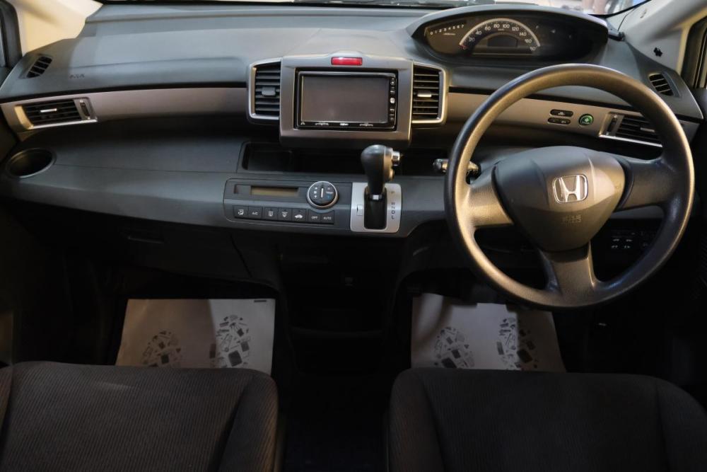 Honda Freed I Омск  - изображение 14