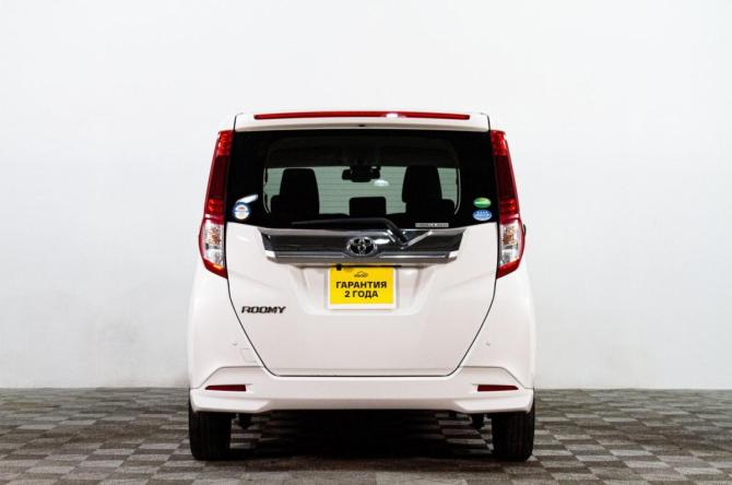 Toyota Roomy I Рестайлинг с пробегом 2018 года, цена 1 309 000 рублей, 125000 км, микровэн, Автокод Объявления