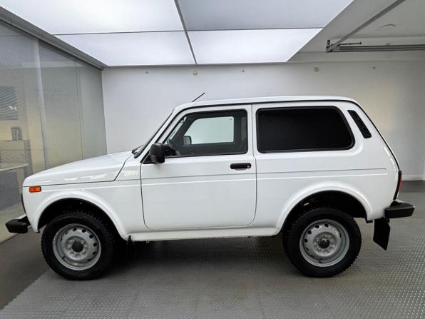 Lada (ВАЗ) Niva Legend с пробегом 2022 года, цена 880 000 рублей, 44193 км, внедорожник, Автокод Объявления