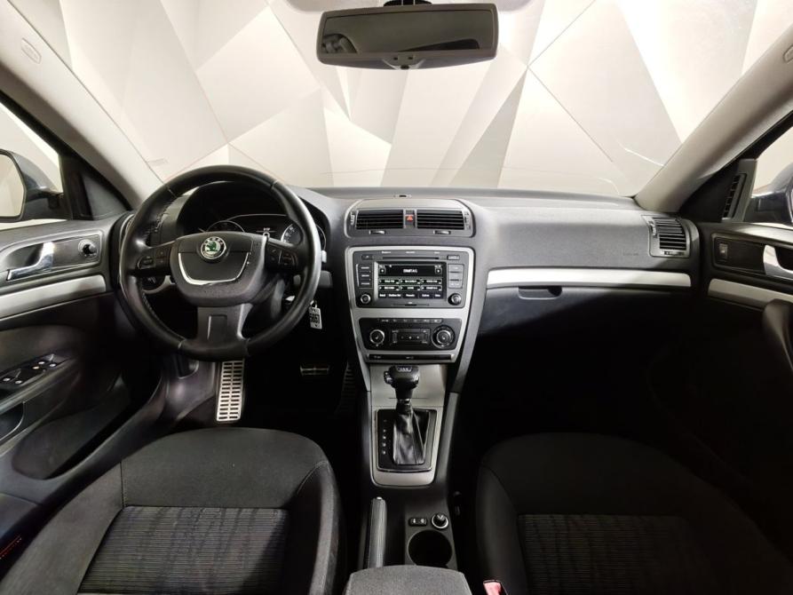 Skoda Octavia II (A5) Рестайлинг Москва  - изображение 12