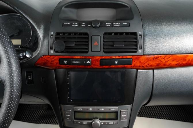 Toyota Avensis II с пробегом 2006 года, цена 729 000 рублей, 335000 км, седан, Автокод Объявления