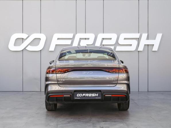 BYD Qin III с пробегом 2024 года, цена 2 675 000 рублей, 111 км, седан, Автокод Объявления