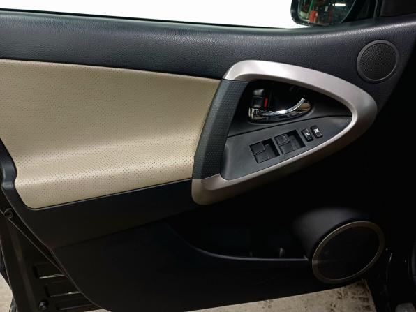 Toyota RAV4 III (XA30) с пробегом 2007 года, цена 899 000 рублей, 318923 км, внедорожник, Автокод Объявления