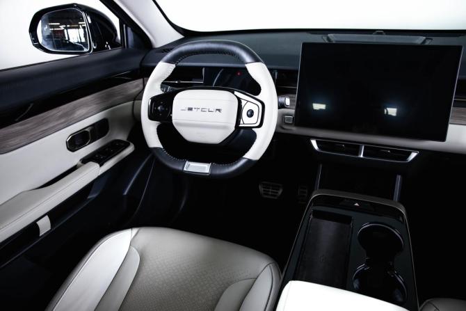 JETOUR DASHING I с пробегом 2024 года, цена 2 059 000 рублей, 17358 км, внедорожник, Автокод Объявления