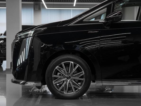 GAC Trumpchi M8 II с пробегом 2026 года, цена 5 000 000 рублей, 30 км, минивэн, Автокод Объявления