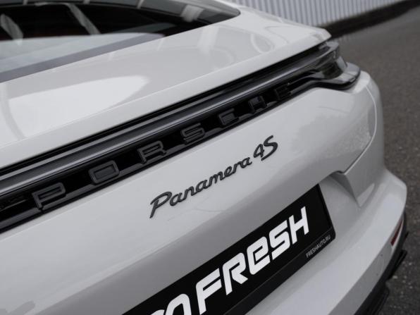 Porsche Panamera II Рестайлинг с пробегом 2021 года, цена 10 999 000 рублей, 40395 км, лифтбек, Автокод Объявления