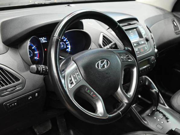 Hyundai ix35 I Рестайлинг с пробегом 2014 года, цена 1 640 000 рублей, 67168 км, внедорожник, Автокод Объявления