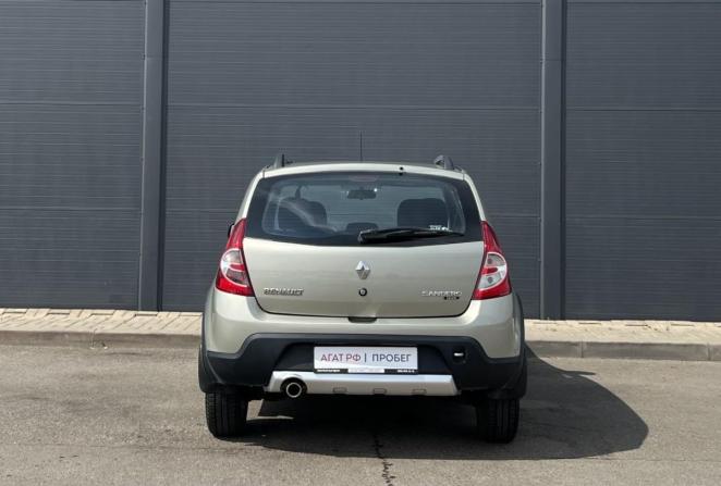 Renault Sandero I с пробегом 2014 года, цена 985 000 рублей, 17000 км, хэтчбек, Автокод Объявления