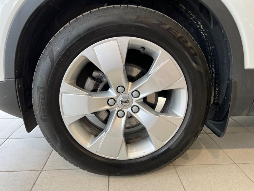 Volvo XC40 I Москва  - изображение 8