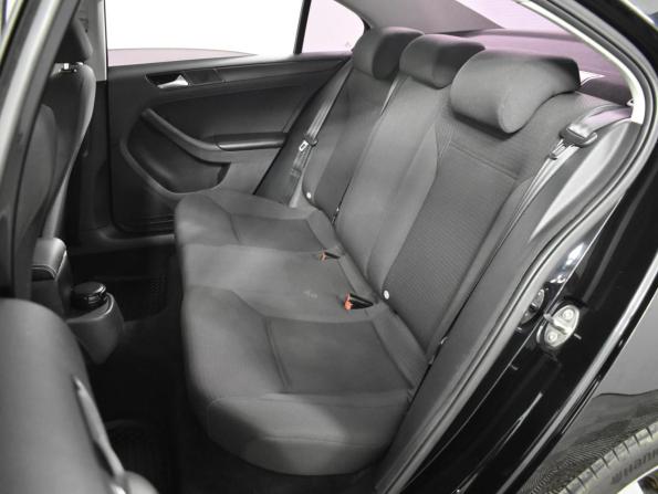 Volkswagen Jetta VI Рестайлинг с пробегом 2015 года, цена 1 098 900 рублей, 182632 км, седан, Автокод Объявления