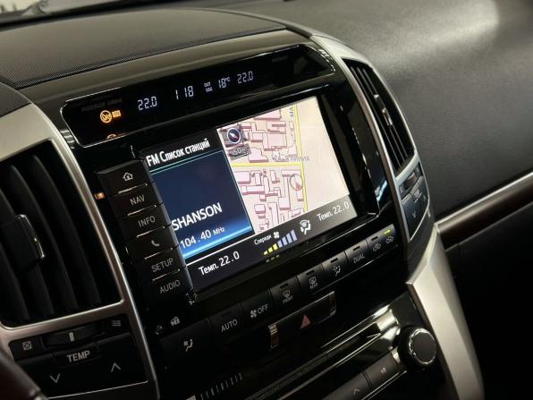 Toyota Land Cruiser 200 Series Рестайлинг 1 с пробегом 2014 года, цена 3 680 000 рублей, 274704 км, внедорожник, Автокод Объявления
