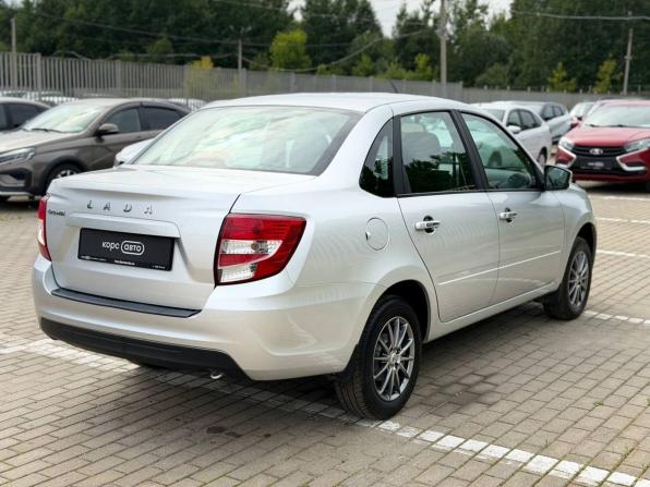 Lada (ВАЗ) Granta I Рестайлинг с пробегом 2024 года, цена 911 000 рублей, 17820 км, седан, Автокод Объявления