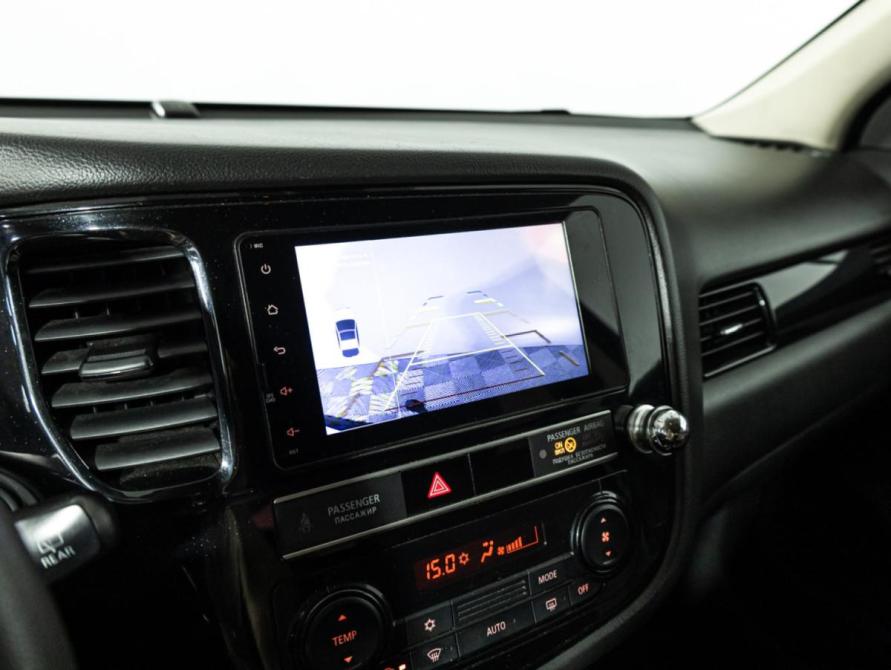Mitsubishi Outlander III Рестайлинг 3 Санкт-Петербург  - изображение 15