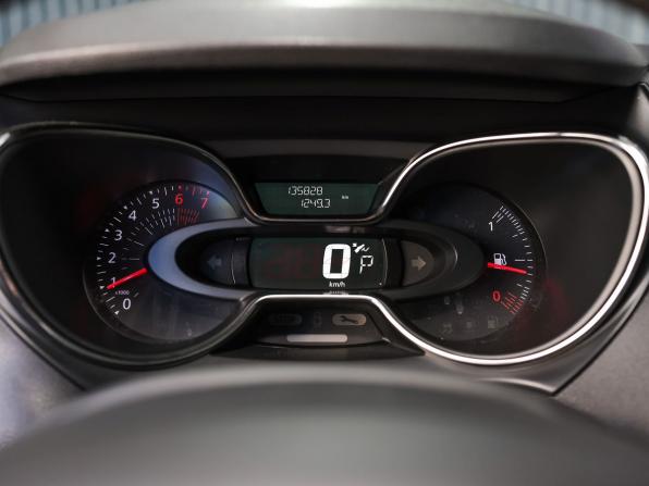 Renault Kaptur I с пробегом 2018 года, цена 1 399 000 рублей, 135827 км, внедорожник, Автокод Объявления