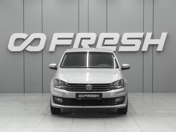 Volkswagen Polo V Рестайлинг с пробегом 2017 года, цена 999 000 рублей, 139535 км, седан, Автокод Объявления
