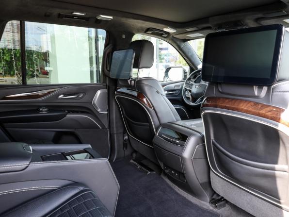 Cadillac Escalade V с пробегом 2022 года, цена 9 949 000 рублей, 51898 км, внедорожник, Автокод Объявления