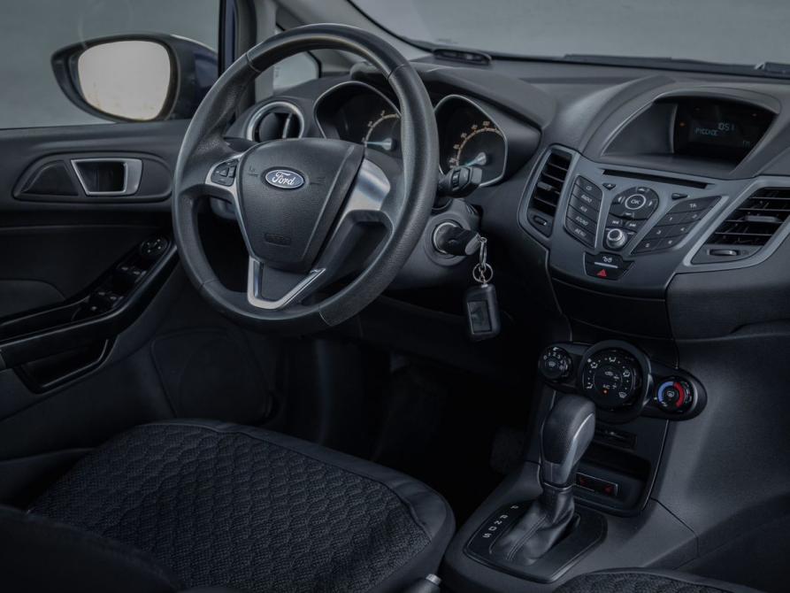 Ford Fiesta Mk6 Рестайлинг Тюмень  - изображение 7