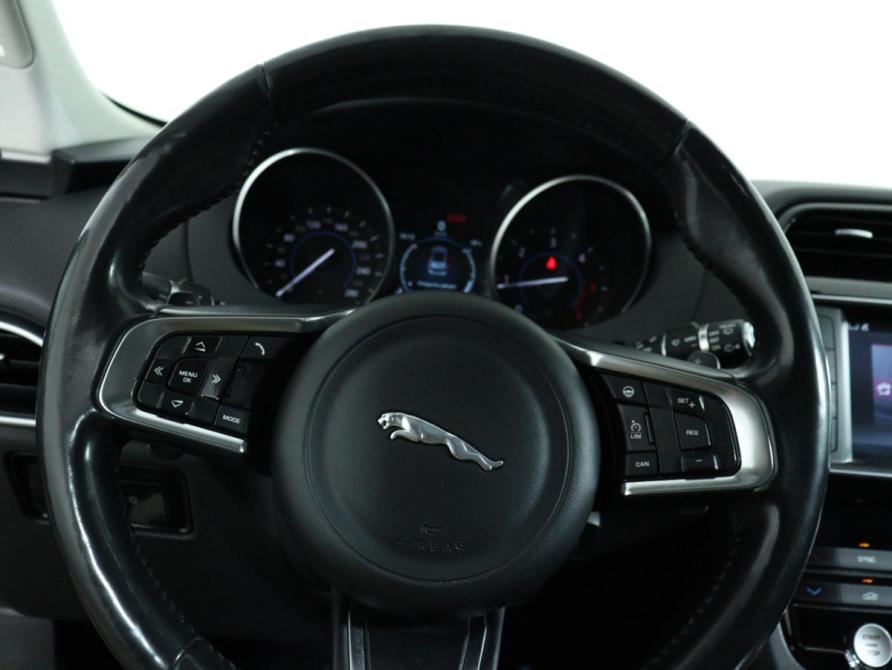 Jaguar F-Pace I Санкт-Петербург  - изображение 19