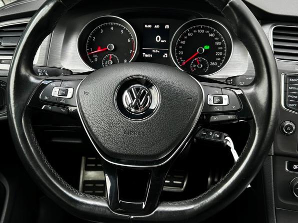Volkswagen Golf VII с пробегом 2013 года, цена 1 495 500 рублей, 118674 км, хэтчбек, Автокод Объявления