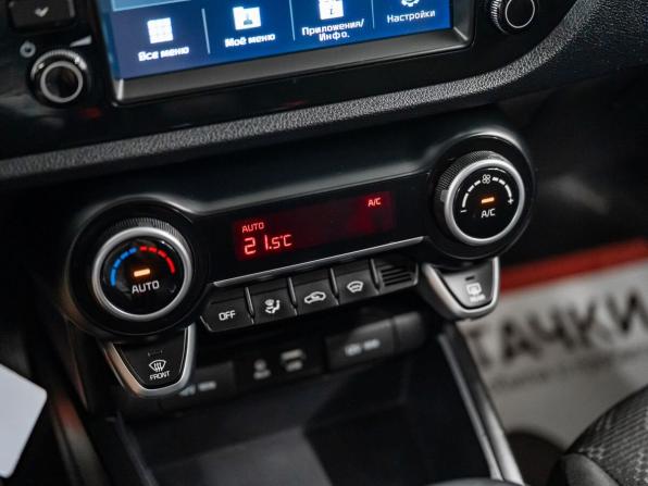 Kia Rio IV с пробегом 2018 года, цена 1 460 000 рублей, 105000 км, седан, Автокод Объявления