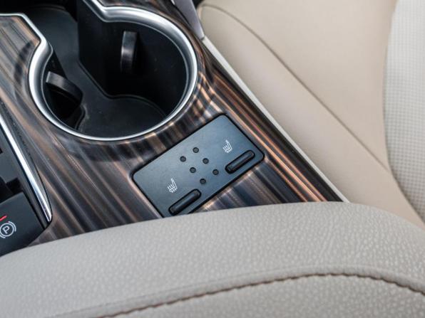 Toyota Camry VIII (XV70) с пробегом 2020 года, цена 2 500 000 рублей, 118713 км, седан, Автокод Объявления