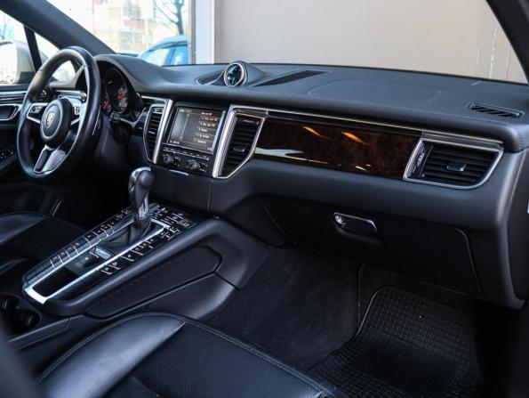 Porsche Macan I с пробегом 2014 года, цена 2 350 000 рублей, 110063 км, внедорожник, Автокод Объявления