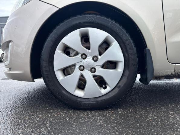 Kia Rio III с пробегом 2012 года, цена 649 000 рублей, 266000 км, седан, Автокод Объявления